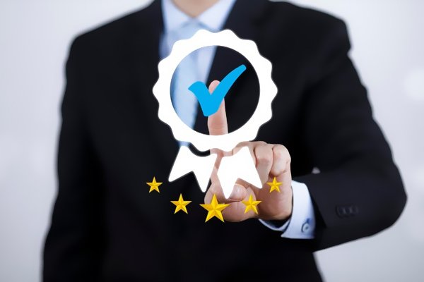 اهمیت و تأثیر عضویت افتخاری در باشگاه مشتریان برای کسب و کارها